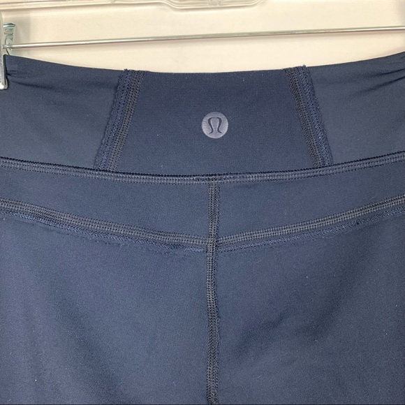Lululemon Power Up Crop - Picture 5 of 8